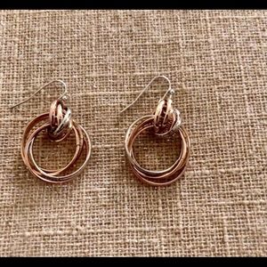 NWT Rain Tri colored hoop earrings